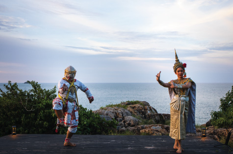 Step into Thai heritage and discover the beauty of traditional dance